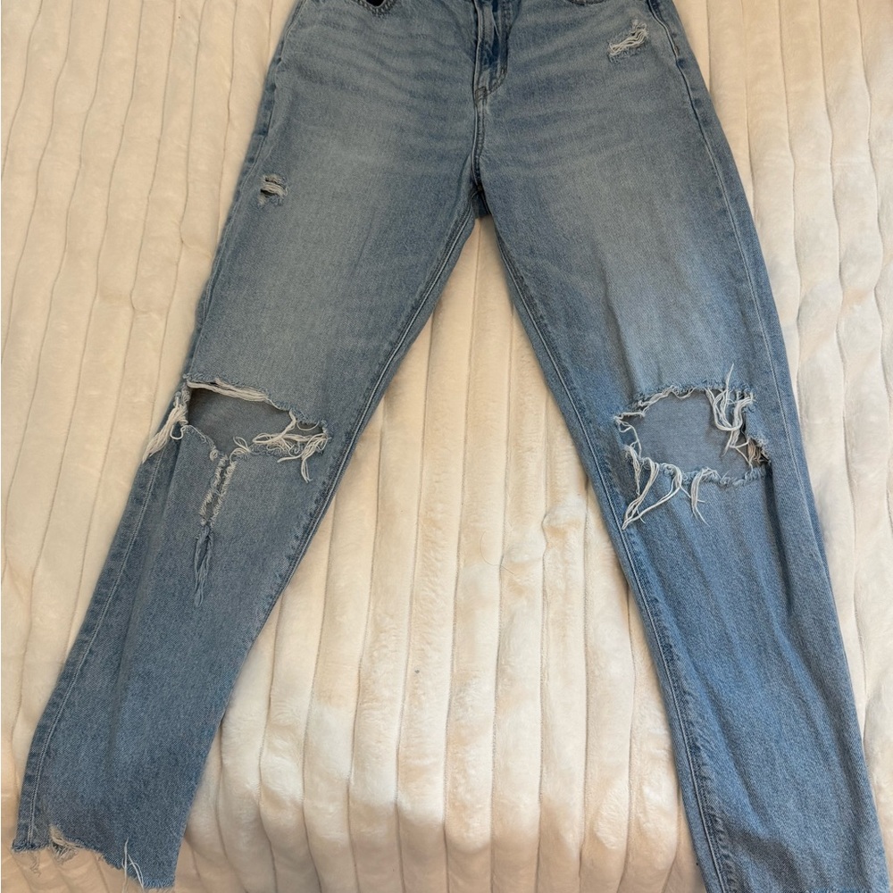 American Eagle Distressed Women's Jeans